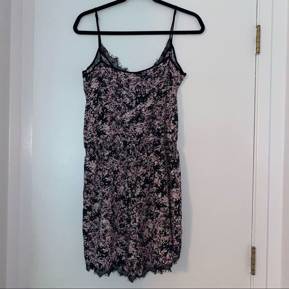 Buffalo Floral and Lace Sexy Summer Romper - Picture 4 of 6